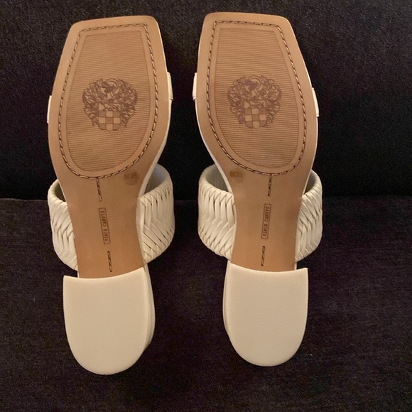 Vince Camuto chunky heeled slip-on sandals. NEW. NEVER WORN. - Picture 4 of 7